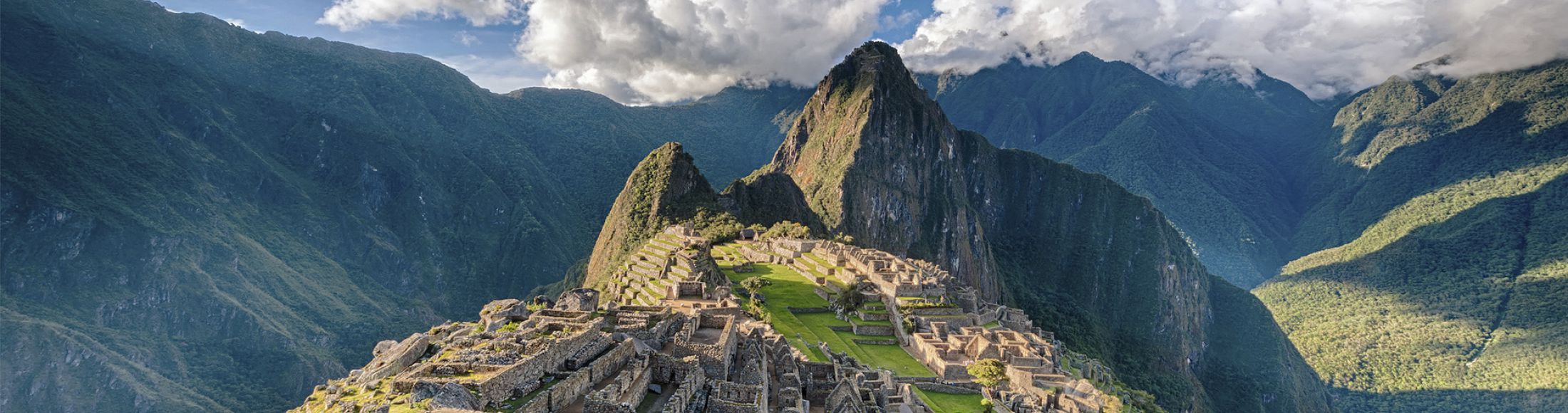 Machu Picchu Full Day (Mañana)  desde Colombia